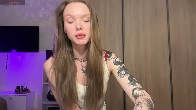 amellyMorgan online show from April 30, 2026, 3:52 pm