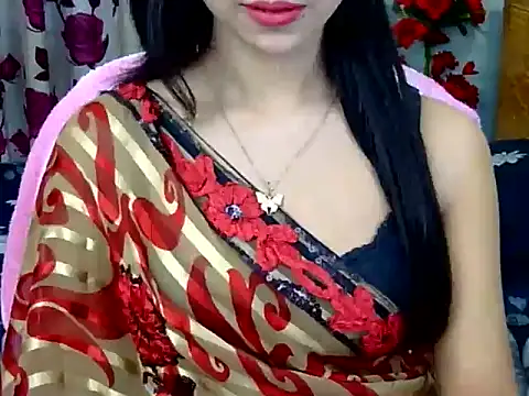 Snapshot of Alina_Nur chatting on April 30, 2026, 10:22 am Alina Nur online show from April 30, 2026, 10:22 am
