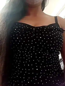 LIZA QUEEN95 online show from April 25, 2026, 4:26 pm