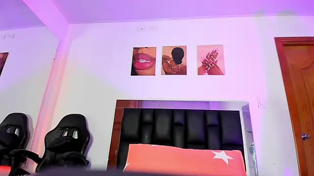ThiagoSexy005 online show from May 28, 2026, 12:29 am