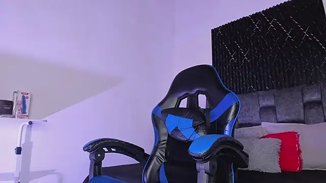 ThiagoSexy005 online show from July 15, 2026, 12:28 am