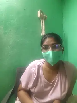 Sameera-sexy online show from May 4, 2026, 6:00 pm