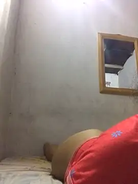 Snapshot of roxyadam chatting on June 11, 2026, 11:35 pm roxyadam online show from June 11, 2026, 11:35 pm