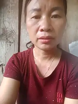 Lella 01 online show from July 20, 2026, 1:24 am