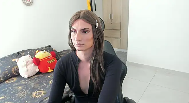 Snapshot of _shantallskinny_ chatting on May 18, 2026, 10:03 pm shantallskinny online show from May 18, 2026, 10:03 pm