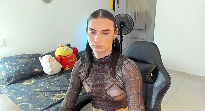 Snapshot of _shantallskinny_ chatting on May 17, 2026, 3:50 am shantallskinny online show from May 17, 2026, 3:50 am
