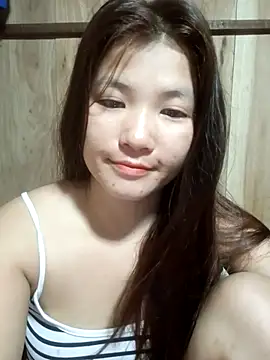 Snapshot of Cum200w chatting on June 14, 2026, 3:02 pm Cum200w online show from June 14, 2026, 3:02 pm