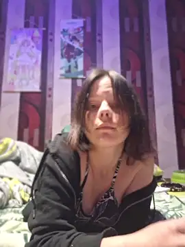 sweet angely online show from April 30, 2026, 7:54 pm