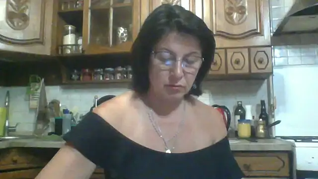 Fiona06 online show from May 26, 2026, 7:23 pm