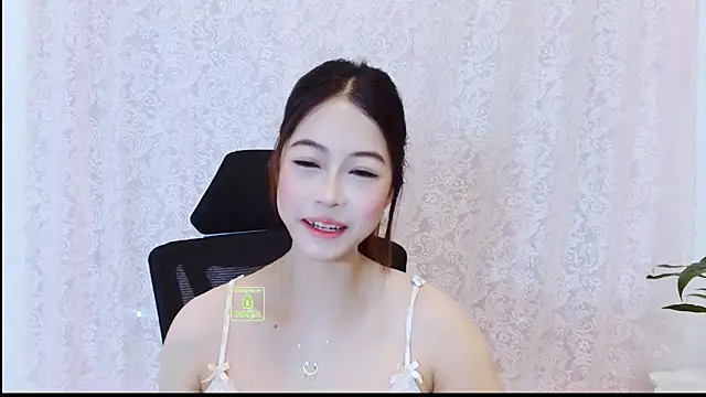 Snapshot of isadora1314 chatting on May 23, 2026, 3:05 am isadora1314 online show from May 23, 2026, 3:05 am