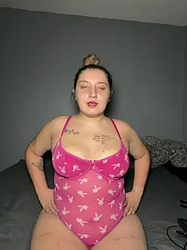 Snapshot of kay_liegh2104 chatting on August 7, 2026, 5:13 am kay liegh2104 online show from August 7, 2026, 5:13 am