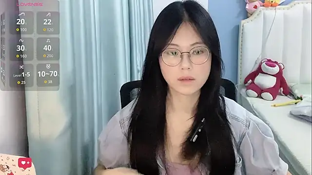 Luna-666 online show from May 21, 2026, 12:46 pm