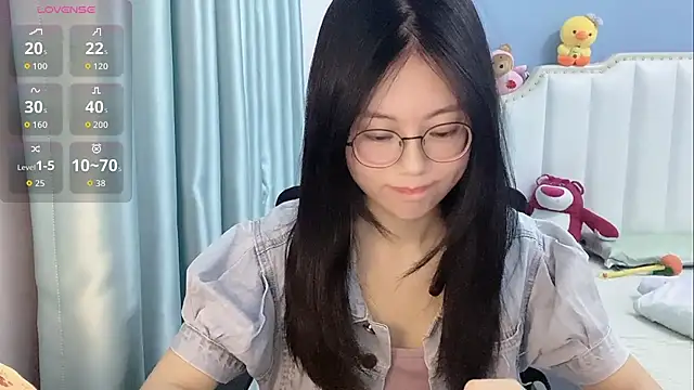 Luna-666 online show from April 30, 2026, 3:30 pm