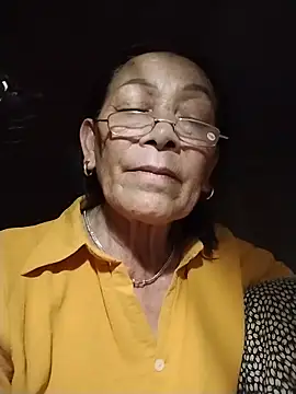Snapshot of mouth22 chatting on May 13, 2026, 7:15 am mouth22 online show from May 13, 2026, 7:15 am