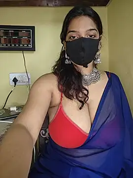 vanika2000 online show from July 18, 2026, 4:32 am