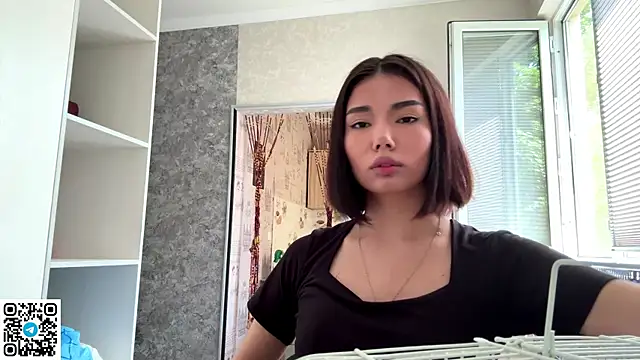 Snapshot of MarylnMonnier chatting on May 26, 2026, 7:06 am MarylnMonnier online show from May 26, 2026, 7:06 am