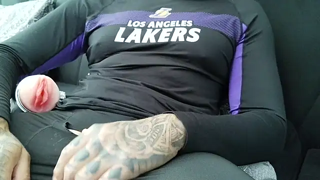 xX Temptation Xx online show from April 30, 2026, 4:47 pm