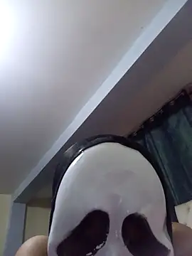 Snapshot of MR-You- chatting on April 28, 2026, 12:20 am MR-You- online show from April 28, 2026, 12:20 am