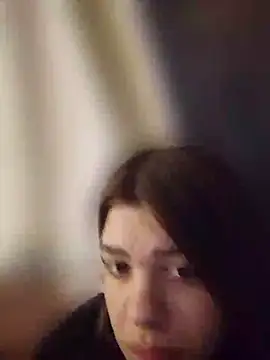 Nataliiyrt online show from April 28, 2026, 1:37 am