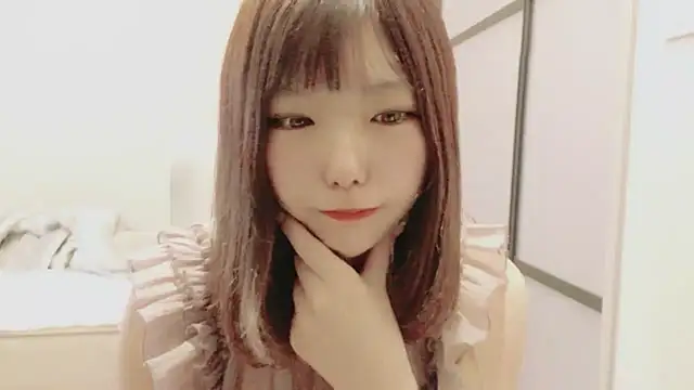 Snapshot of hono__38 chatting on June 18, 2026, 6:23 am hono 38 online show from June 18, 2026, 6:23 am