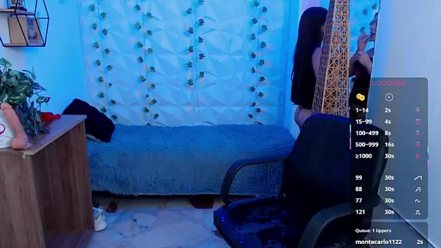 Lana Fiore online show from June 6, 2026, 4:34 pm