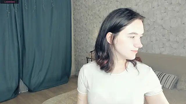 Snapshot of MaudGammel chatting on August 7, 2026, 7:31 pm MaudGammel online show from August 7, 2026, 7:31 pm