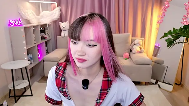 Snapshot of Miiya_Aria_ chatting on July 10, 2026, 1:27 am Miiya Aria online show from July 10, 2026, 1:27 am