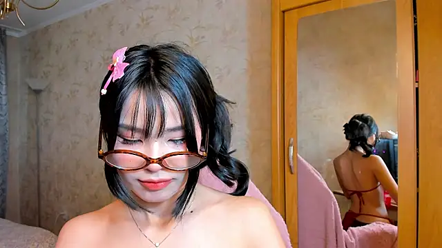 Snapshot of Akiba_cute chatting on May 30, 2026, 8:42 am Akiba cute online show from May 30, 2026, 8:42 am