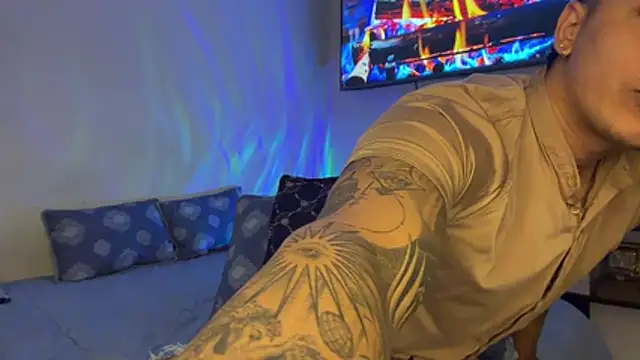 SexxxySquirterStev777 online show from July 27, 2026, 1:29 pm