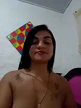 Luna Phone online show from April 27, 2026, 4:27 pm