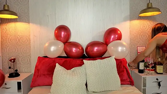 paolarey online show from February 5, 2026, 10:05 pm