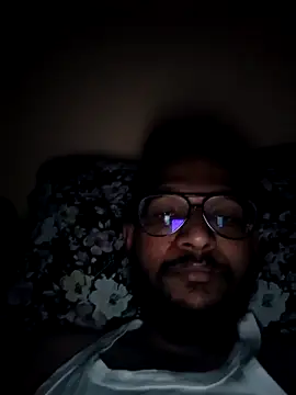 Snapshot of kangaroo_man1 chatting on May 10, 2026, 7:27 pm kangaroo man1 online show from May 10, 2026, 7:27 pm