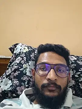 Snapshot of kangaroo_man1 chatting on May 7, 2026, 6:22 pm kangaroo man1 online show from May 7, 2026, 6:22 pm