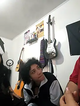 PaidFlirtSeeker online show from April 29, 2026, 8:59 pm