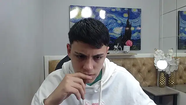 Ethanx18  online show from May 28, 2026, 3:25 am