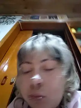Snapshot of Cute_Chrixxx chatting on June 4, 2026, 3:33 am Cute Chrixxx online show from June 4, 2026, 3:33 am