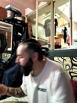 erikthor online show from May 10, 2026, 4:53 pm