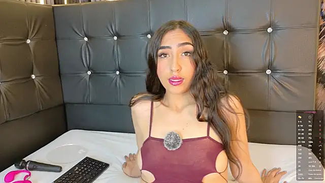 Angelasexx online show from May 26, 2026, 6:50 pm