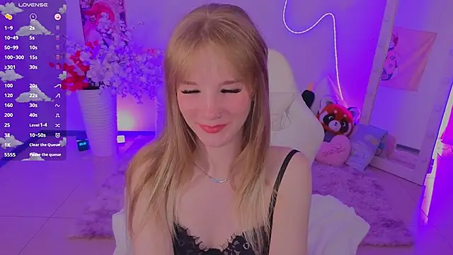 MilliBrownn online show from May 13, 2026, 9:27 am