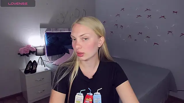 NancyGlamour online show from July 5, 2026, 10:11 am