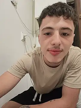 denysio89 online show from June 24, 2026, 11:02 pm