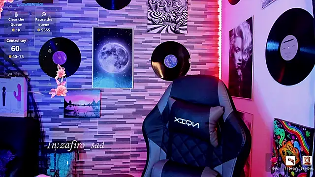 BlueElyxra online show from May 7, 2026, 3:33 am