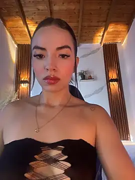 catalina lafer online show from May 22, 2026, 12:36 pm