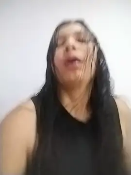 Snapshot of KarlaLoving chatting on June 20, 2026, 6:46 pm KarlaLoving online show from June 20, 2026, 6:46 pm