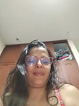 Bella Morena27 online show from June 1, 2026, 1:28 am