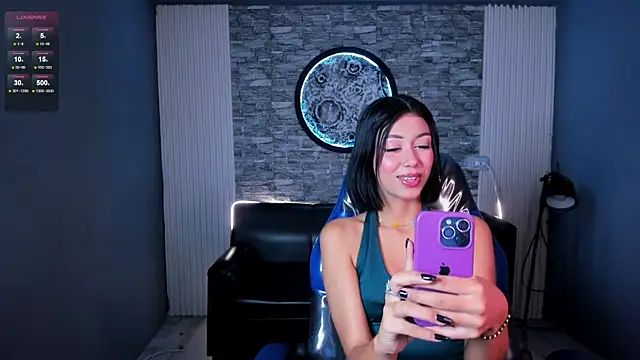 gemma 19  online show from June 27, 2026, 7:09 pm