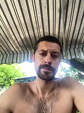 Snapshot of Deniskaaaaa1 chatting on June 9, 2026, 12:06 pm Deniskaaaaa1 online show from June 9, 2026, 12:06 pm