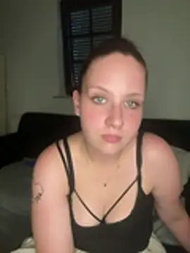 Snapshot of CuteBeaX chatting on June 25, 2026, 7:08 pm CuteBeaX online show from June 25, 2026, 7:08 pm