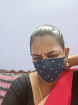 cathrine92 online show from May 16, 2026, 12:09 am
