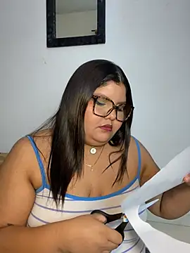 kingrerlinx online show from April 30, 2026, 4:41 am